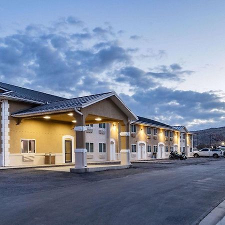 Hotel Super 8 By Wyndham Richfield Ut Zewnętrze zdjęcie
